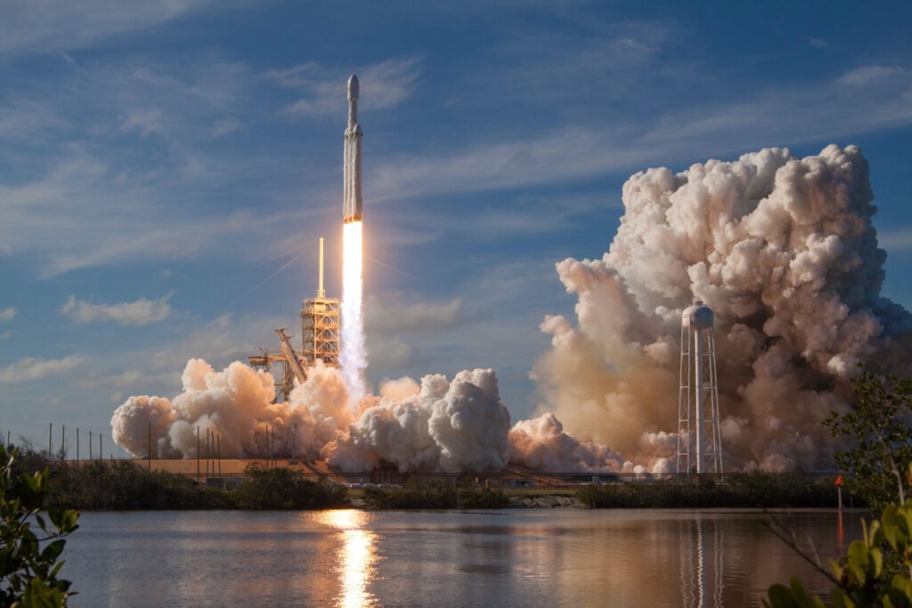 spacex-OHOU-5UVIYQ-unsplash-scaled